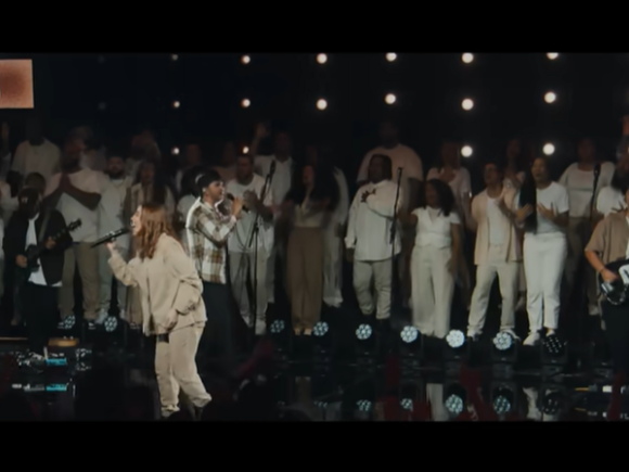 JULLIANY SOUZA – QUEM É ESSE?